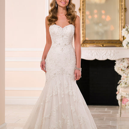 Lace Strapless Trailing Wedding Dress - Classic Tube-Top Bridal Gown