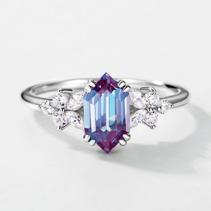 Women's Elegant Alexander Stone Ring - Simple Cultivation Crystal Cut Design